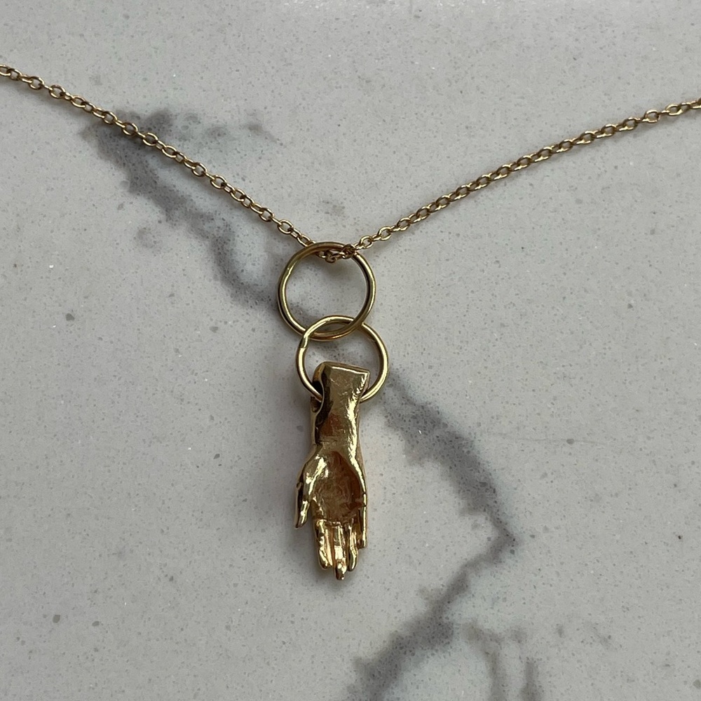 14K Gold Open Hand Talisman Necklace and Pendant - Picture 4 of 6